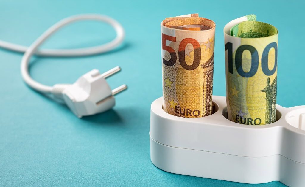 Δυναμικά τιμολόγια ρεύματος: Ποιοι προστατεύονται από τις αυξομειώσεις τιμών