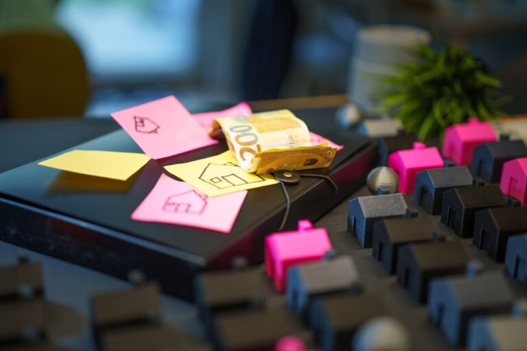 Πασχαλινό τραπέζι 2025: Πόσο θα μας κοστίσει φέτος