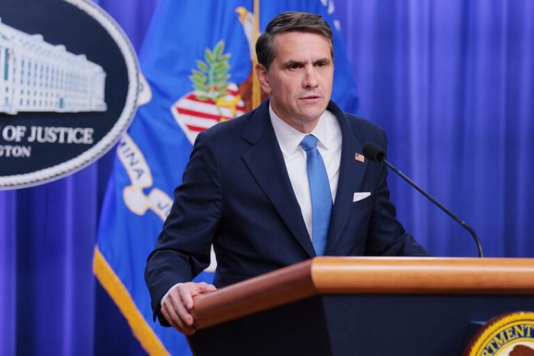 Ο άνθρωπος που «χαλάρωσε» τη ρύθμιση κρυπτονομισμάτων στις ΗΠΑ γίνεται επικεφαλής του υπουργείου Δικαιοσύνης