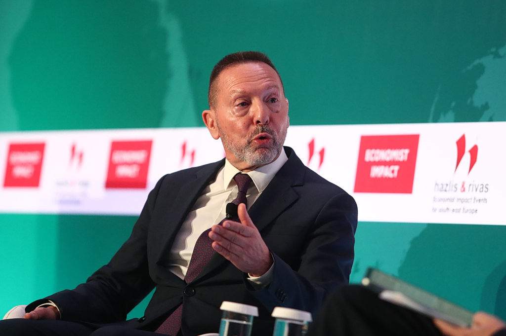 Στουρνάρας: Τι σημαίνει ο πόλεμος για την ελληνική οικονομία